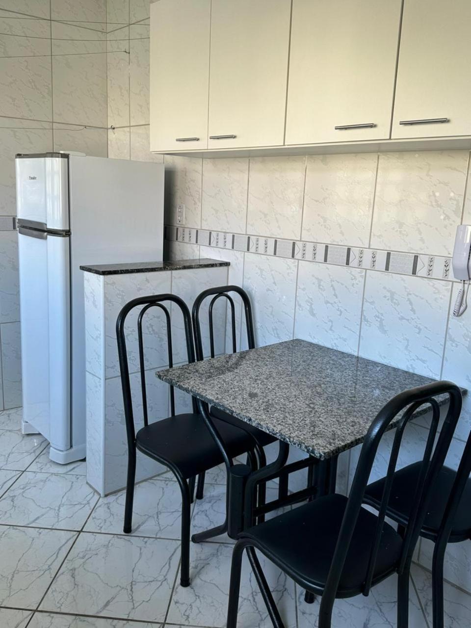 Apartamento Bem Localizado Сера Негра Екстериор снимка